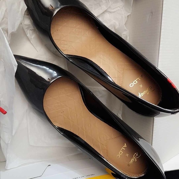 Disney x Aldo Mickey Minnie Heels - Picture 5 of 6
